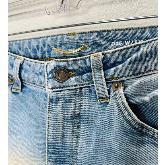 Saint Laurent Medium Light Blue Distressed Knee Slim Skinny Jeans 29 - Picture 3 of 12